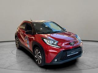 Toyota Aygo Style     NG22 - 1.0L 0 - 5 MT hatchback