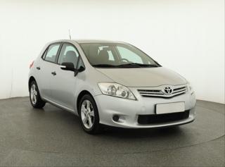 Toyota Auris 1.4 D-4D 66kW hatchback