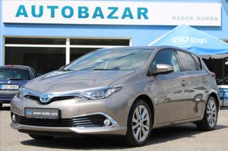 Toyota Auris 1,8 HYBRID  EXECUTIVE,TAŽNÉ hatchback