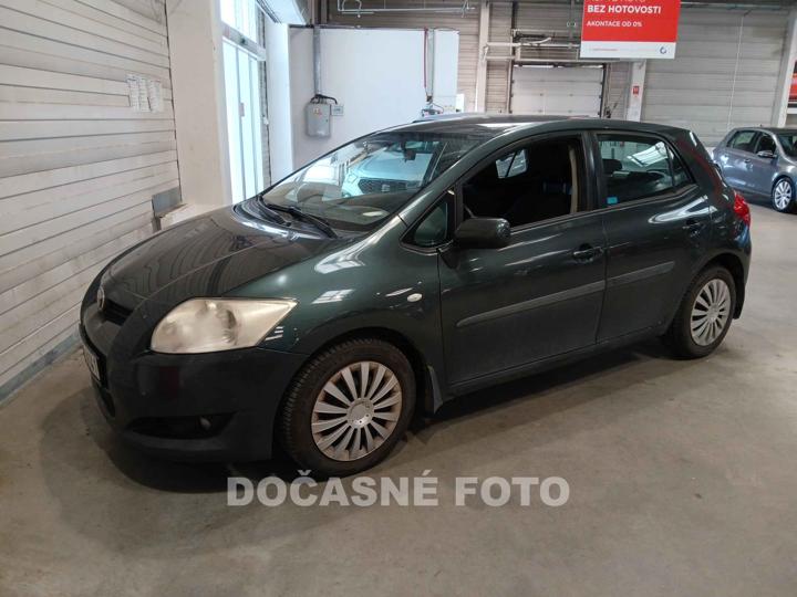Toyota Auris - ilustrační obrázek