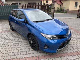 Toyota Auris 1,6 EXCLUSIVE hatchback