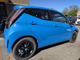 Toyota Aygo 1.0-KLIMA-ALU-POSILOVAČ hatchback - Foto 10