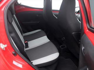 Toyota Aygo 1,0 VVT-i 51kW CZ Aut. Serv.kniha hatchback - Foto 13