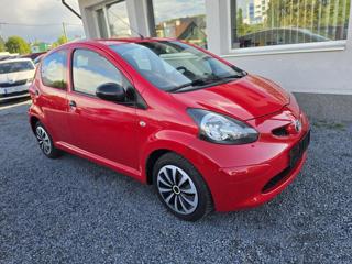 Toyota Aygo 1.0i 50kw hatchback