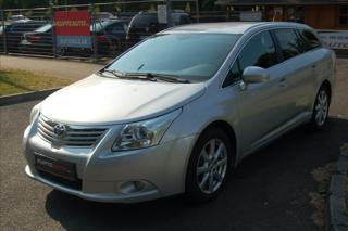 Toyota Avensis 2,2 D4-D  Premium kombi nafta