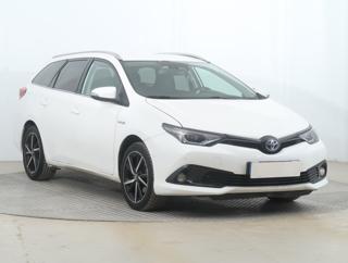 Toyota Auris Hybrid 100kW kombi