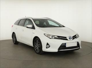 Toyota Auris Hybrid 100kW kombi