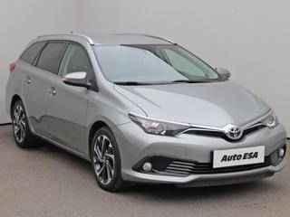 Toyota Auris 1.6 D-4D kombi