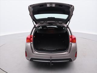 Toyota Auris 1,6 i 97kW Serv. Kniha 1.Maj. kombi - Foto 9