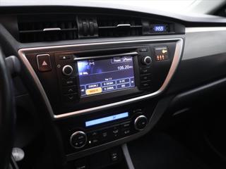 Toyota Auris 1,6 i 97kW Serv. Kniha 1.Maj. kombi - Foto 15