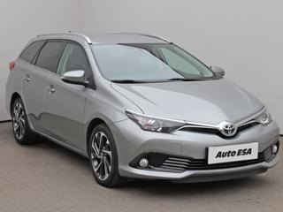 Toyota Auris 1.2T kombi