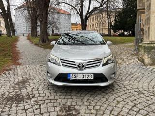 Toyota Avensis 2,2   D-4D 110kW kombi