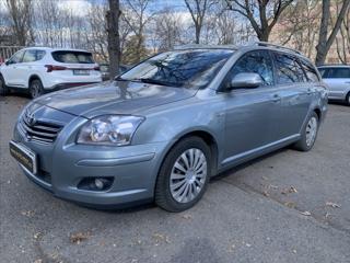 Toyota Avensis 2,2 D4-D 180 Premium kombi