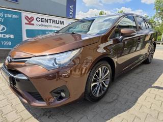 Toyota Avensis 2.0-VELMI ZACHOVALÝ STAV kombi - Foto 7