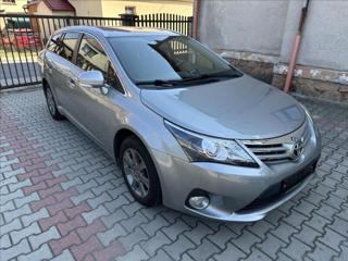 Toyota Avensis 1,8 TAŽNÉ kombi