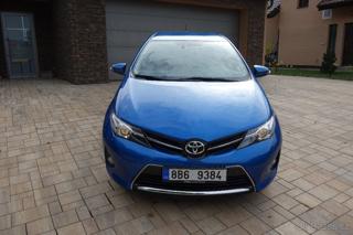 Toyota Auris 1,6   i 97 kW, 2013, 58 550 km SUV