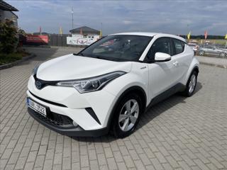 Toyota C-HR 1,8 i 72kw Hybrid CVT CZauto Tažné hatchback