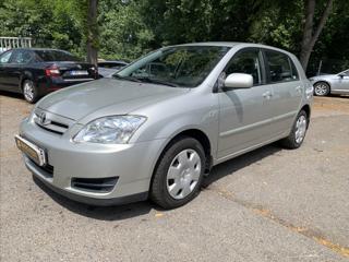 Toyota Corolla 1,4 i ČR,SERVISKA hatchback
