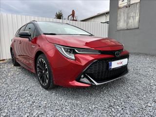Toyota Corolla 1,8 e-CVT Sports GR 1.maj. ČR kombi