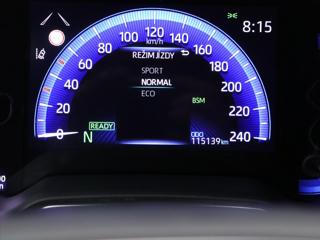 Toyota Corolla 1,8 HB Executive Aut. DPH CZ 1.Maj. kombi - Foto 18