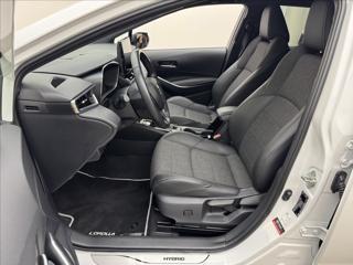 Toyota Corolla 1,8 HYBRID STYLE ACC 1.MAJ ČR kombi - Foto 36