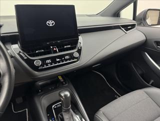 Toyota Corolla 1,8 HYBRID STYLE ACC 1.MAJ ČR kombi - Foto 18