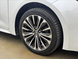 Toyota Corolla 1,8 HYBRID STYLE ACC 1.MAJ ČR kombi - Foto 40