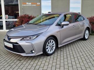 Toyota Corolla 1.8 e-CVT Hybrid,Comfort,ČR sedan