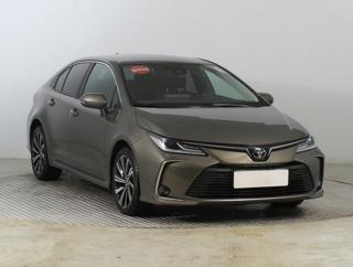 Toyota Corolla 1.5 VVT-i 92kW sedan