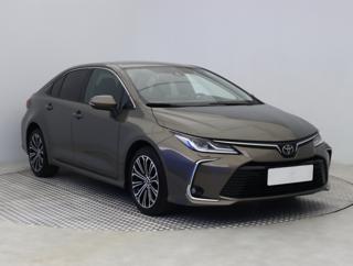 Toyota Corolla 1.6 Valvematic 97kW sedan
