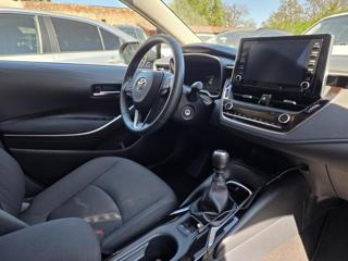 Toyota Corolla 1.6-NÍZKÉ KM-PRAVIDELNÝ SERVIS sedan - Foto 2