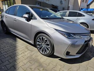 Toyota Corolla 1.6-NÍZKÉ KM-PRAVIDELNÝ SERVIS sedan - Foto 3