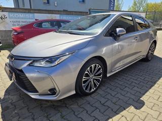 Toyota Corolla 1.6-NÍZKÉ KM-PRAVIDELNÝ SERVIS sedan - Foto 4