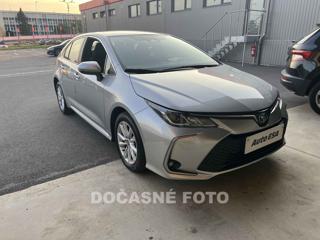 Toyota Corolla 1.5 VVT-i, Serv.kniha, ČR sedan