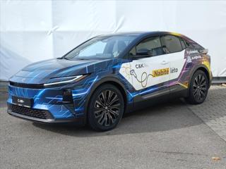 Toyota C-HR BEV 77kWh i-AWD 343k  + Executive - světý interiér SUV