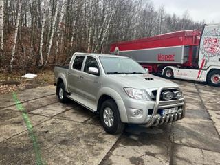 Toyota Hilux 3,0   D 126KW terénní