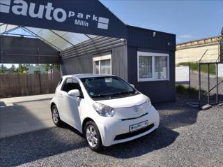 Toyota iQ 1,0 kupé