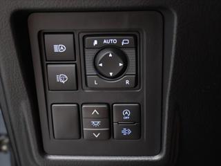 Toyota Land Cruiser 2,8 D-4D 150KW CZ 1.MAJ 4X4 SUV - Foto 17