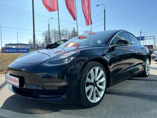 Tesla Model 3 Long Range AWD 75kWh DPH limuzína