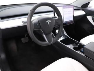 Tesla Model 3 SR Plus 60kWh 1.Maj DPH limuzína