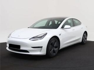 Tesla Model 3 Long Range AWD 75kWh DPH limuzína