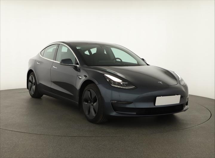 Cena Tesla Model 3 Je 822 792 Kč Přehled Cen Vozů Tesla Model 3 Kurzycz 6829