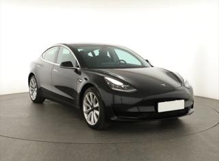 Tesla Model 3 Std Range Plus 49kWh 239kW sedan