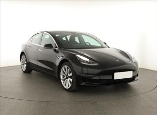 Tesla Model 3 Long Range 4WD 76kWh 324kW sedan