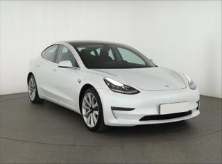 Tesla Model 3 Long Range 4WD 76kWh 324kW sedan