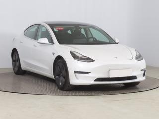 Tesla Model 3 Long Range 4WD 76kWh 324kW sedan