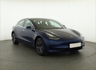 Tesla Model 3 Std Range Plus 49kWh 239kW sedan