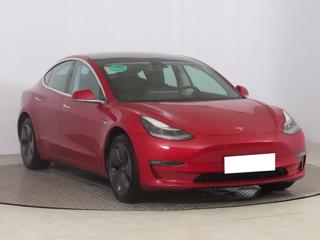 Tesla Model 3 Long Range 4WD 76kWh 324kW sedan