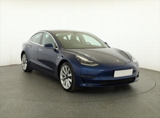 Tesla Model 3 Long Range 4WD 78kWh 324kW sedan
