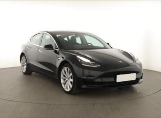Tesla Model 3 Long Range 4WD 78kWh 324kW sedan